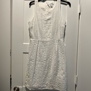 Pretty dress. Gently wear